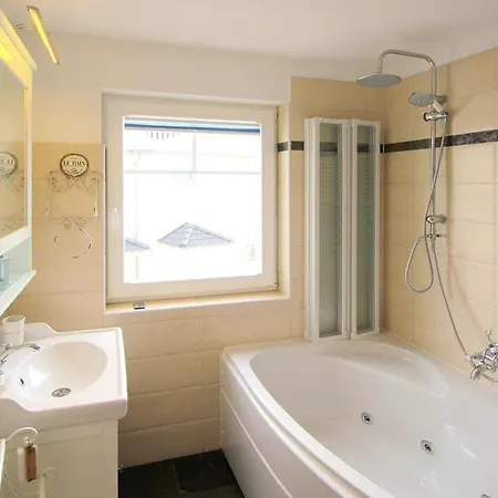 度假居 Doppelhaushaelfte, Ostseeresort Olpenitz, Cleaning Included 奥尔本尼兹